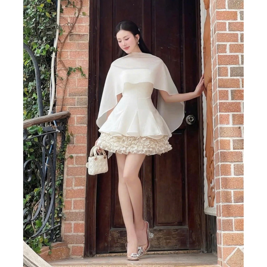 Váy cup bèo tầng kèm áo choàng tơ tiểu thư - EVA dress