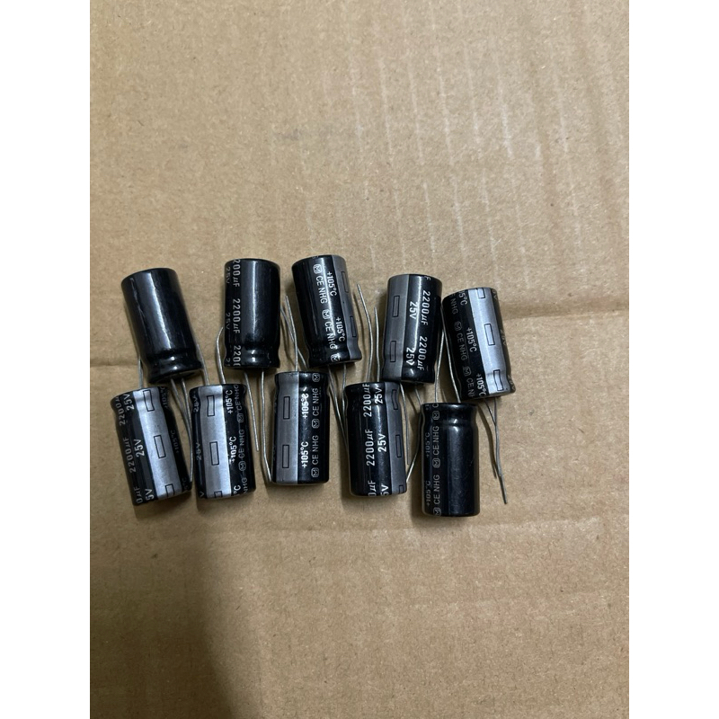 10 con Tụ Hoá 2200uf 25V