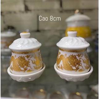 Ly có nắp thờ cúng