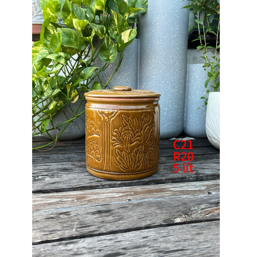 lu chum đựng gạo