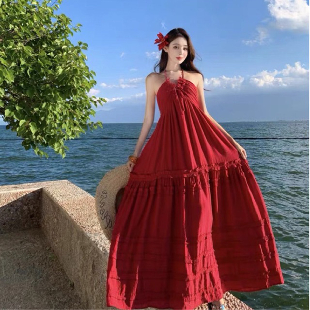 Đầm dạ hội maxi 𝗖𝗼𝗼𝗹𝗶𝗻𝗲 𝘀𝗲𝗮 cổ yếm hở lưng, phong cách Pháp, màu đỏ quyến rũ