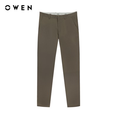 Owen - Quần khaki Regular Fit QKR251267 màu Nâu chất liệu Poly recycled (Renu)