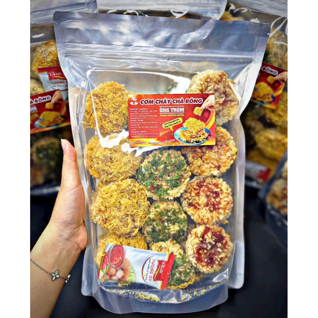 113K Bịch 500g cơm viên mini mix 3 vị mắm tỏi, mắm hành, chà bông