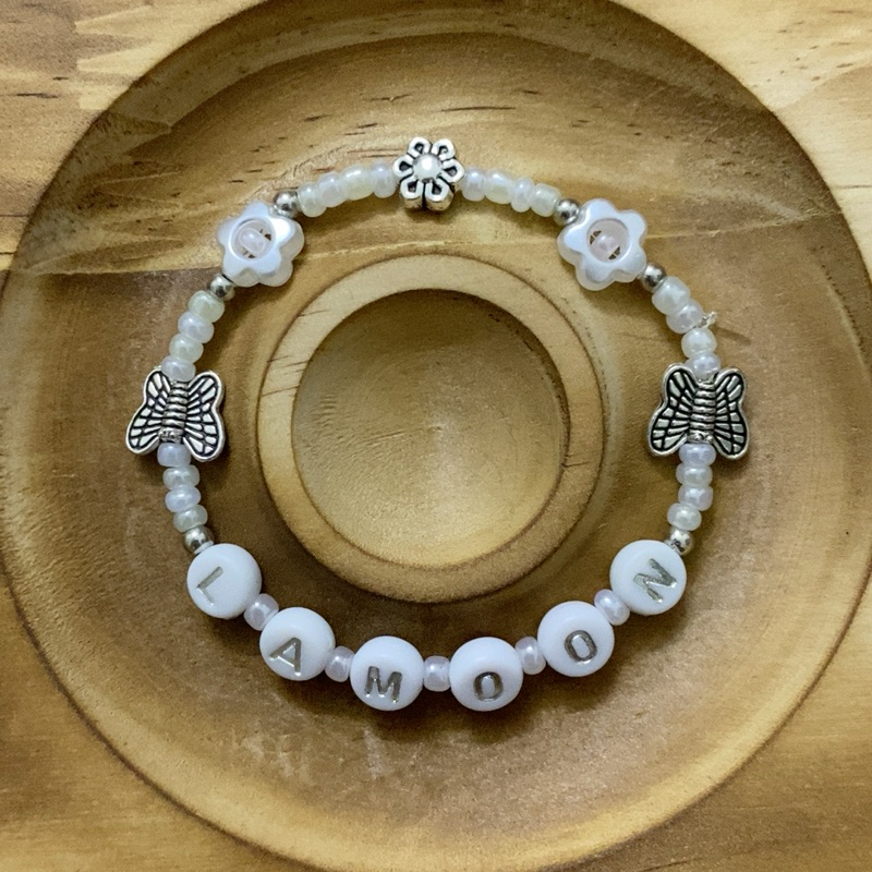 Vòng tay Em Xinh Lamoon ~ nhận làm vòng theo yêu cầu