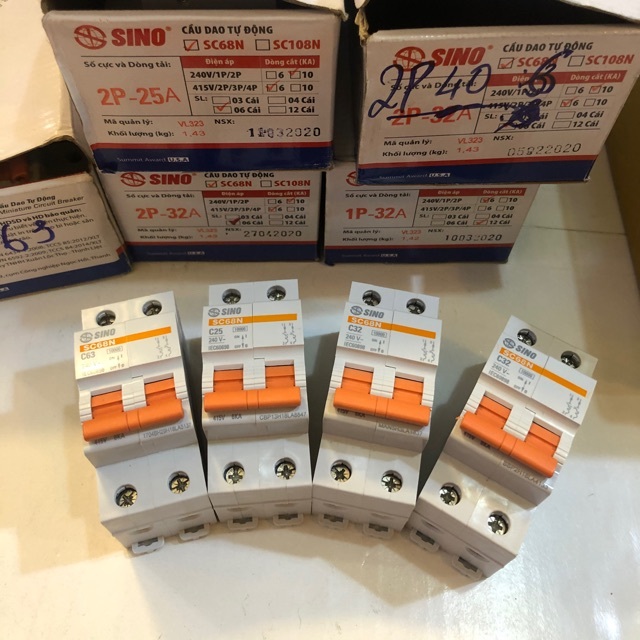 Át Sino đôi 2P 10A...63A SC68N - SINO, VANLOCK