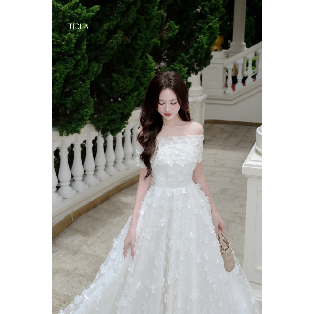 TIELA Đầm váy hoa trễ vai trắng-Emily Dress