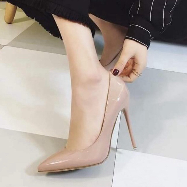 Thanh lí giày
