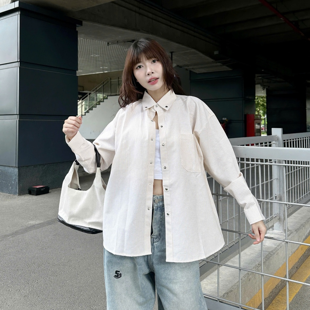 [ Giá Xả Kho Chỉ Còn 50c ] Áo Sơ Mi Kẻ Khuy Bấm Kim Loại Pleasure Nam Nữ Unisex Premium Oxford Shirt