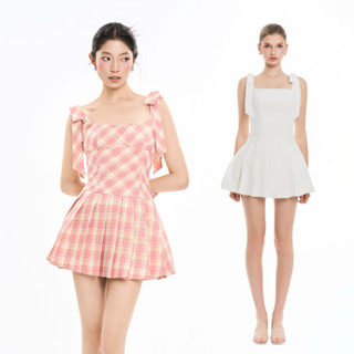 RECHIC Đầm ngắn Berna phôi xếp ly tà buộc nơ vai thanh lịch cá tính năng động