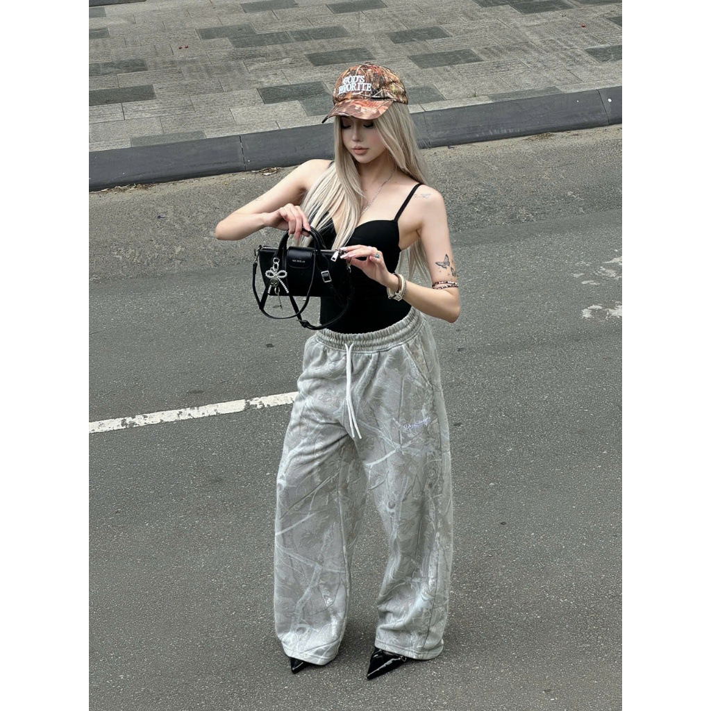 (ĐEN STUDIO) QUẦN NỈ BÔNG HỌA TIẾT LÁ CÂY COTTON PREMIUM (Q10) | BigBuy360 - bigbuy360.vn