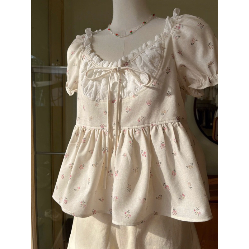 MODEN - Áo kiểu nữ crop phối xô thêu - JELLY
