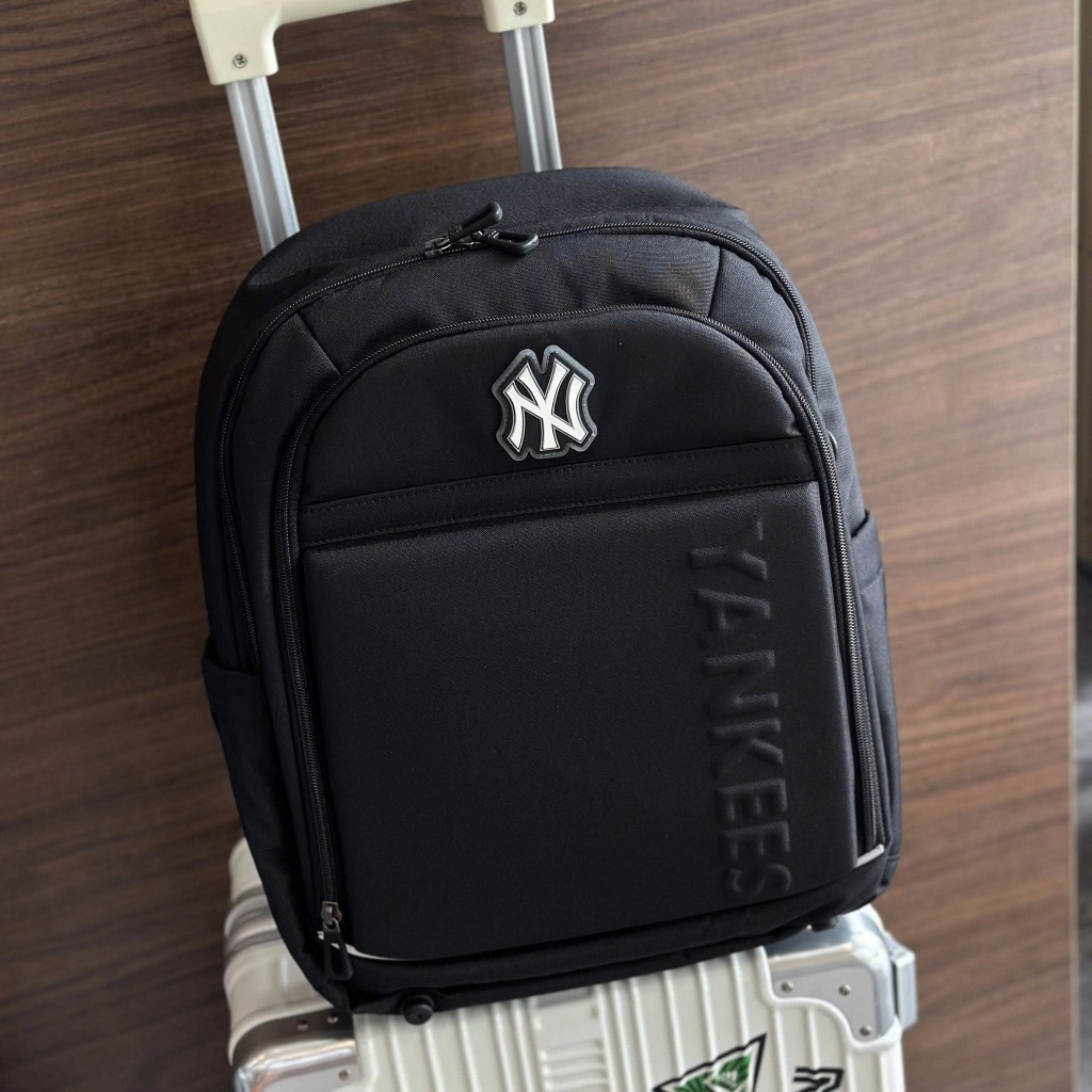 Balo MLB NY Veteran School Bag Chữ NY Phát Sáng Màu Đen 7ABK0053N-50BKS Màu Đen