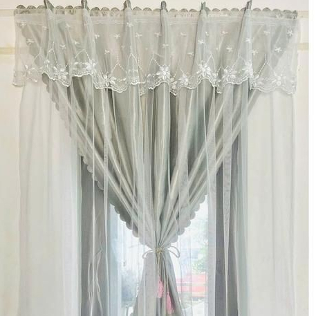 Rèm cửa sổ dán tường ren thêu 2 lớp  tiện lợi trang trí không gian sống thêm ấn tượng.