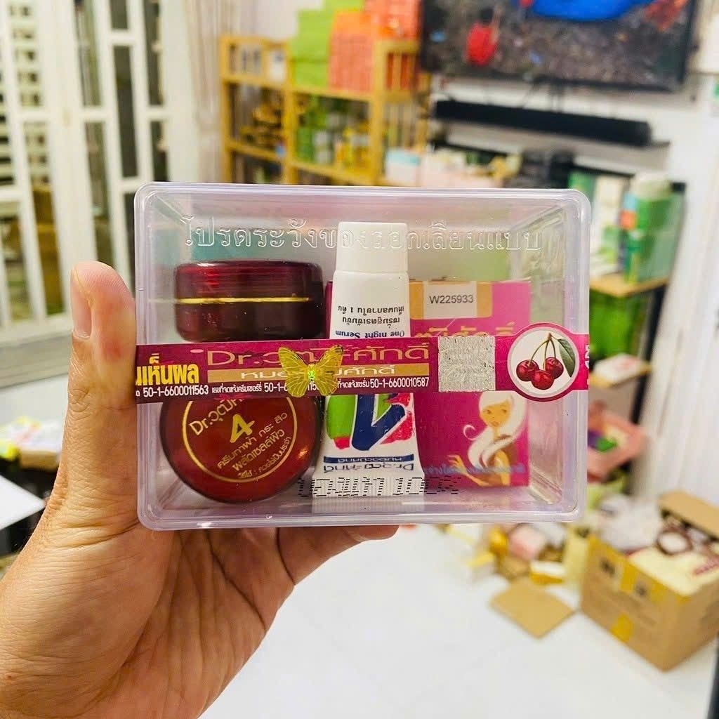 Combo Nám Kem yahee Đỏ Thái Lan