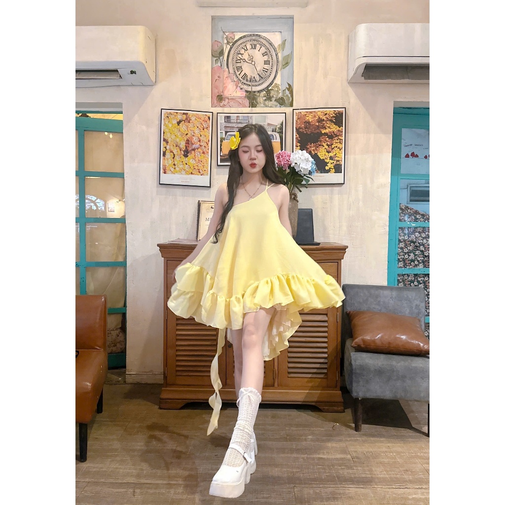 P229 - Đầm babydoll tiểu thư Triệu Lộ Tư cổ yếm hở lưng viền bèo lệch vai hot hit có kèm quần bảo hộ