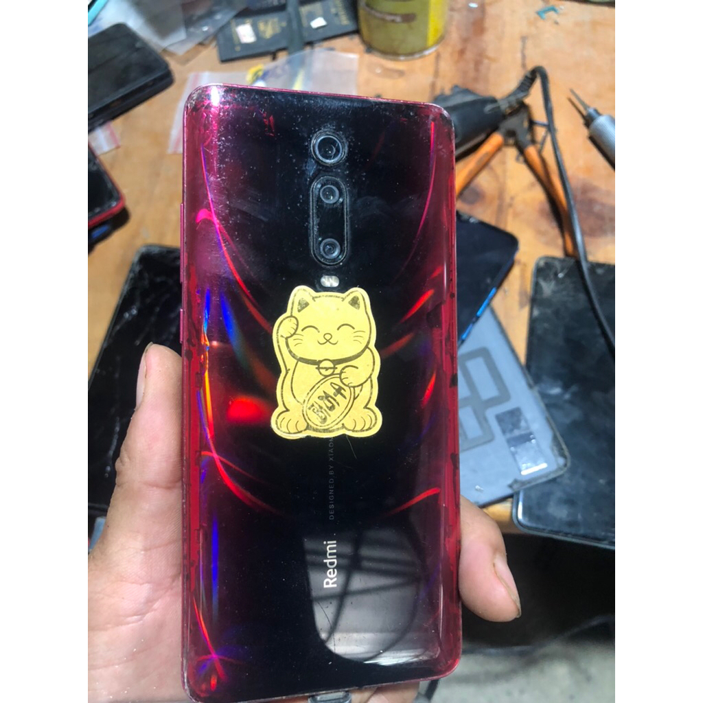 xác điện thoại xaomi redmi k20 pro hỏng màn.