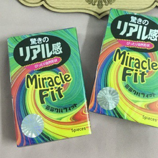 Bao cao su có hương thơm trái cây sagami miracle fit