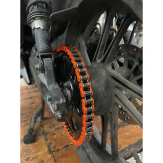 Sên đủ màu xanh ,cam,tím,vàng hiệu Osaki Thailan dài 114 đến 130 mắt.