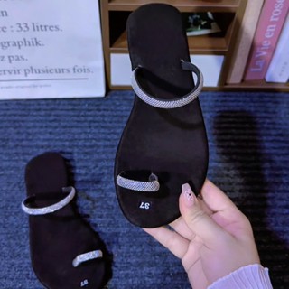 Dép nữ xỏ ngón đính đá 1 dây sang chảnh- dép lê xỏ ngón nữ đế bệt thời trang