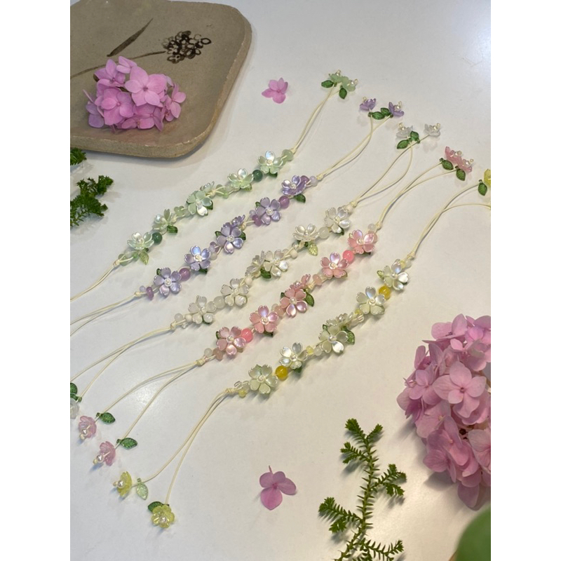 [Hoa 5 cánh] Vòng tay hoa 5 cánh by Tiệm Của Mieo