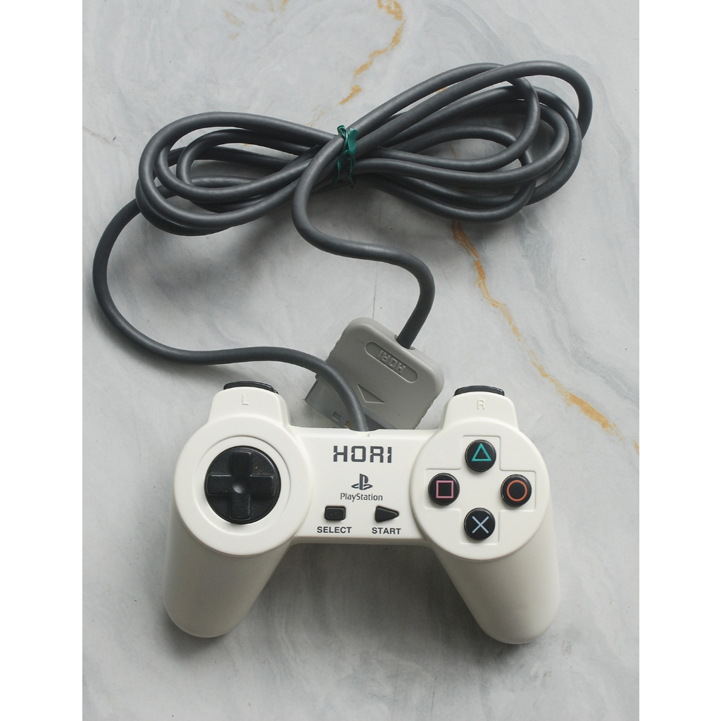 Tay cầm ps1 Hori pad 1 (còn đẹp)