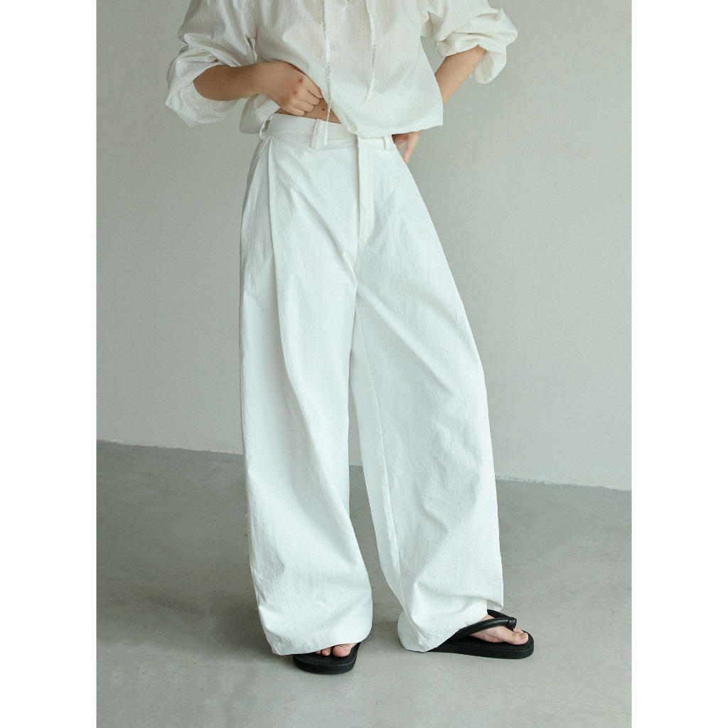 Quần dài kaki nhăn xếp ly ống rộng 𝐒𝐎𝐌𝐒 | 𝐌𝐨𝐫𝐢 𝐏𝐚𝐧𝐭𝐬