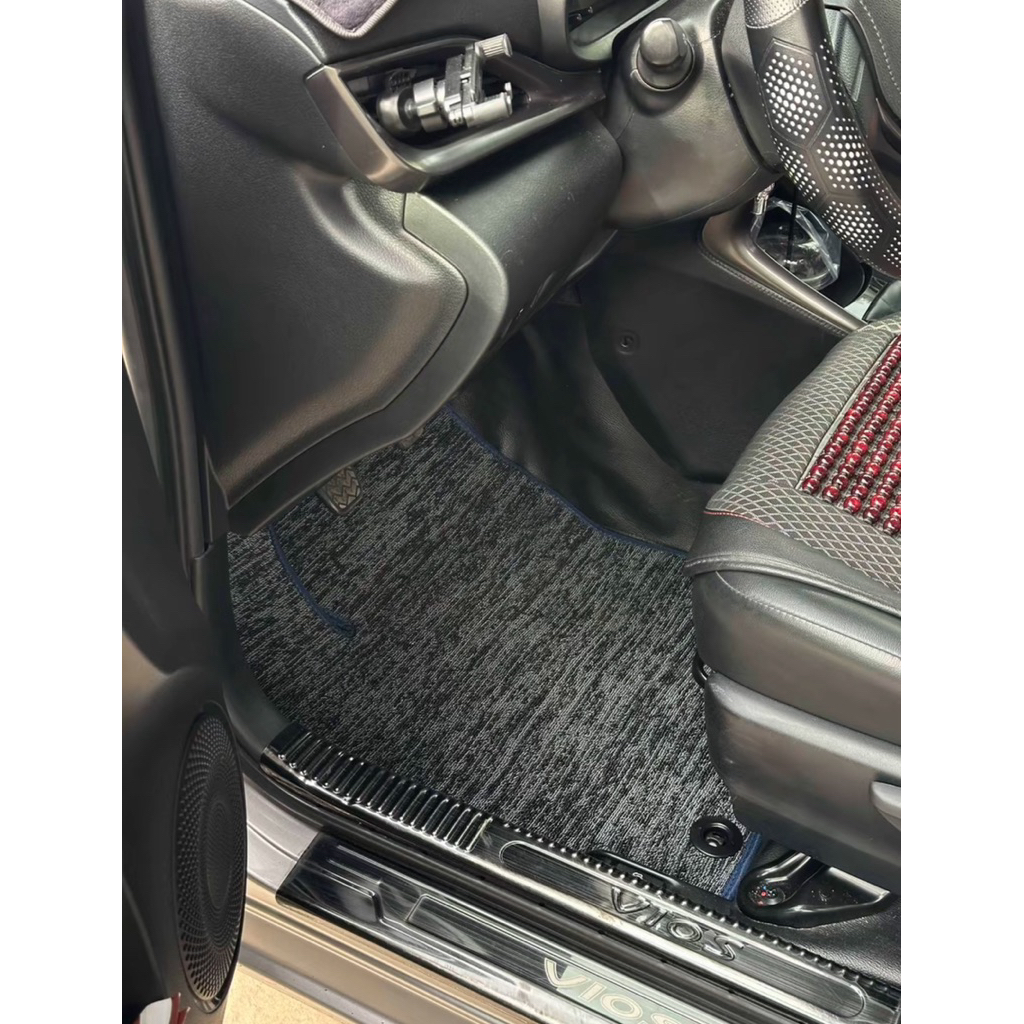 Thảm sợi cước cắt theo form xe Vios