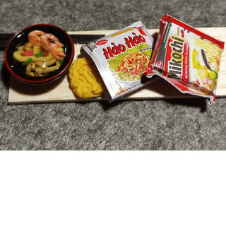 Minifood trang trí mô hình_Khay mì