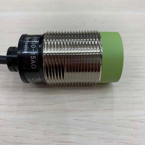 Cảm Biến  Autonics PR30-15AO