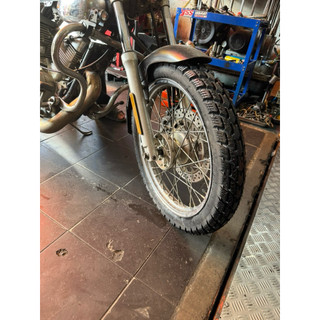Vỏ lốp Haco size 3.00-18.