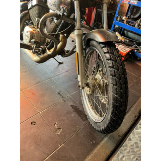 Vỏ lốp Haco size 3.00-18.