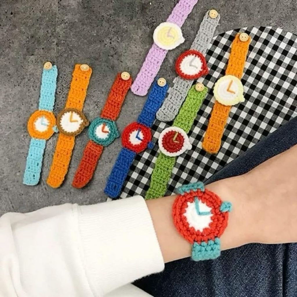 [by.amber] Đồng hồ đeo tay len handmade xinh cute inbox shop chọn màu