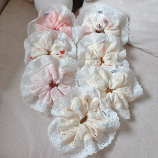 [Handmade] Scrunchies buộc tóc viền ren siêu to.
