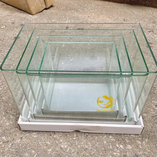 Bể đúc mini 26x17x19cm - Bể kính đúc liền khối bo 2 góc, để bàn làm việc, trang trí góc học tập, văn phòng