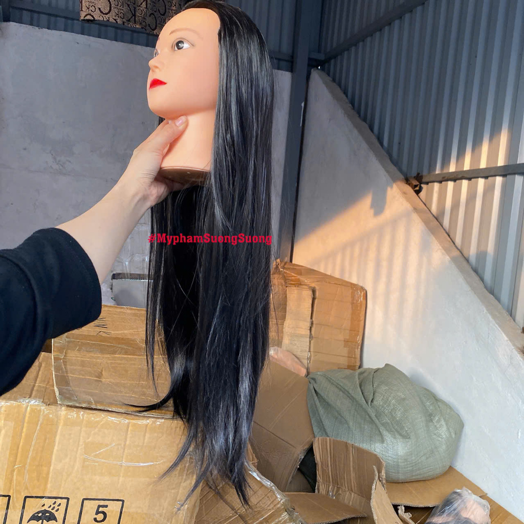 Đầu canh học cắt tóc