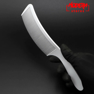 Lược cắt tóc nam lược cong. Lược Cắt Tóc Nam bám tóc.