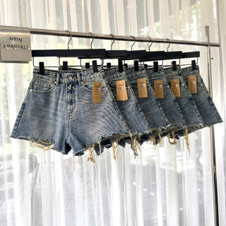 Quấn Shorts Jean AIRI Wash Rách Lai Vải Mềm