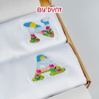 Áo thun THÊU cặp đôi BY.DUNI nam nữ form rộng Local Brand tay lỡ unisex, áo bạn thân chữ cái KÝ TỰ YÊU THƯƠNG màu TRẮNG