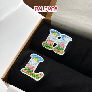 Áo thun THÊU cặp đôi BY.DUNI nam nữ form rộng Local Brand tay lỡ unisex, áo bạn thân chữ cái KÝ TỰ YÊU THƯƠNG màu ĐEN