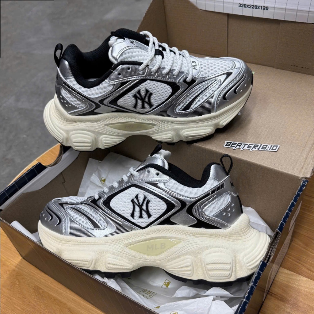 Giày MLB Winner Chunky New York Yankees Unisex White Grey / Black – 3ASHWD15N‑50IVS / 50BKS