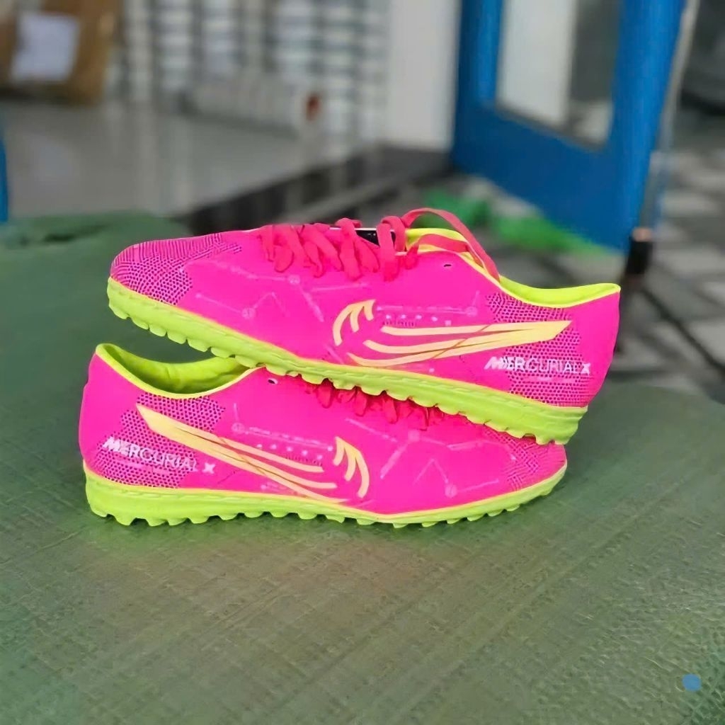 Giày Bóng Đá, Giày Đá Banh VIC 6 VN Đế Đệm