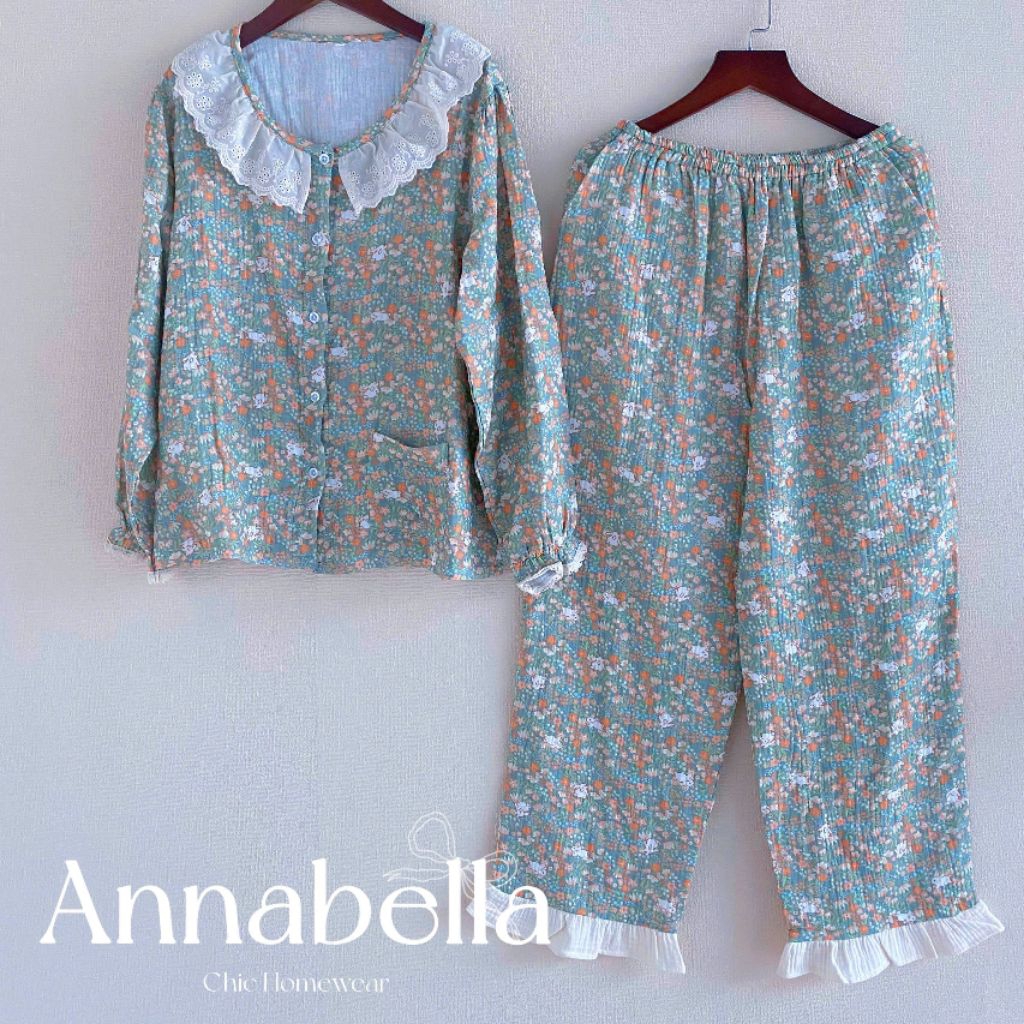 Annabella – Bộ Pijama Nữ Tay Dài Quần Dài Cổ Tròn Phối Ren Xô Muslin Mềm Mát – 2 Size 45–58kg | 58–6