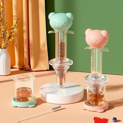 Dụng cụ cho bé uống sữa ,thuốc chống sặc KidAndMom, có đầu silicon mềm hình gấu
