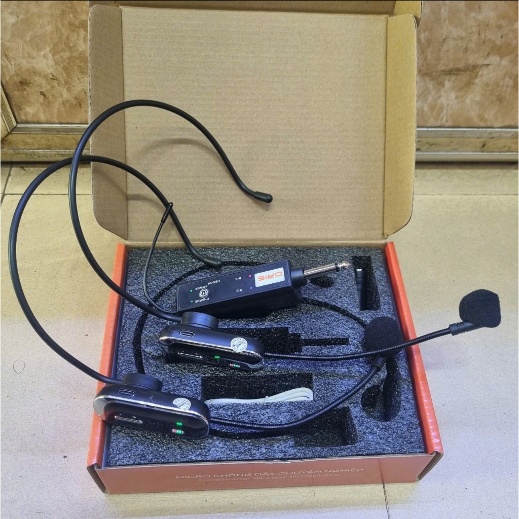 Bộ Micro không dây đeo tai UHF 996