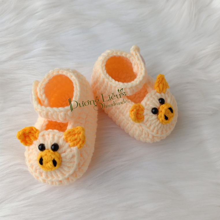 Giày len mang ấm chân hình con heo cute cho bé - Dương liễu handmade