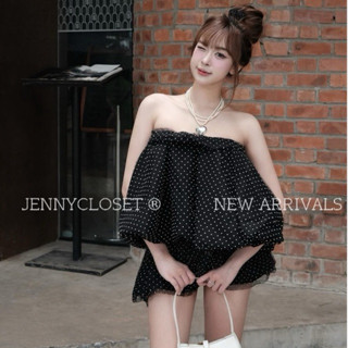 JENNYCLOSET ® Áo quây cúp ngực bồng bềnh chấm bi pha lưới+ Chân váy dáng bí boom -3 màu : nâu , trắng ,đen