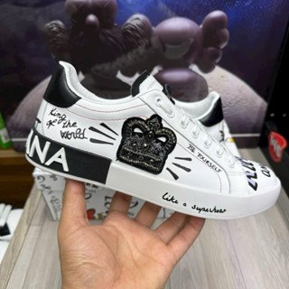 Giày Thể Thao Nam De Ga Mũ Vương Miện Chữ Dây Đen Điểm Nhấn Gót Da Chữ Chữ KING Mũi Không Bong Chóc Hàng QC Full Box