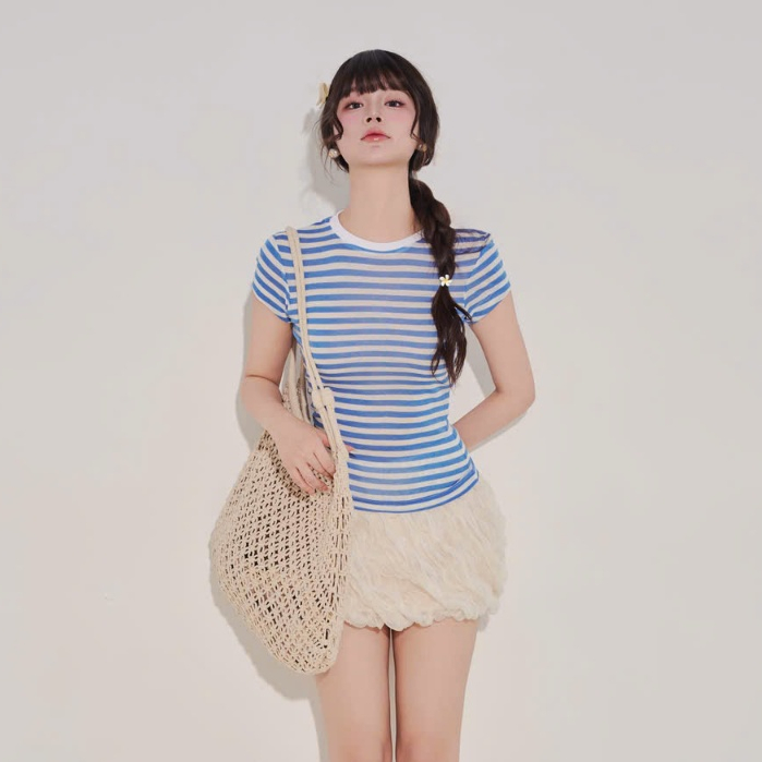   COLIN CLOTHING  Áo thun giấy nữ sọc ngang tay ngắn form ôm mỏng nhẹ 