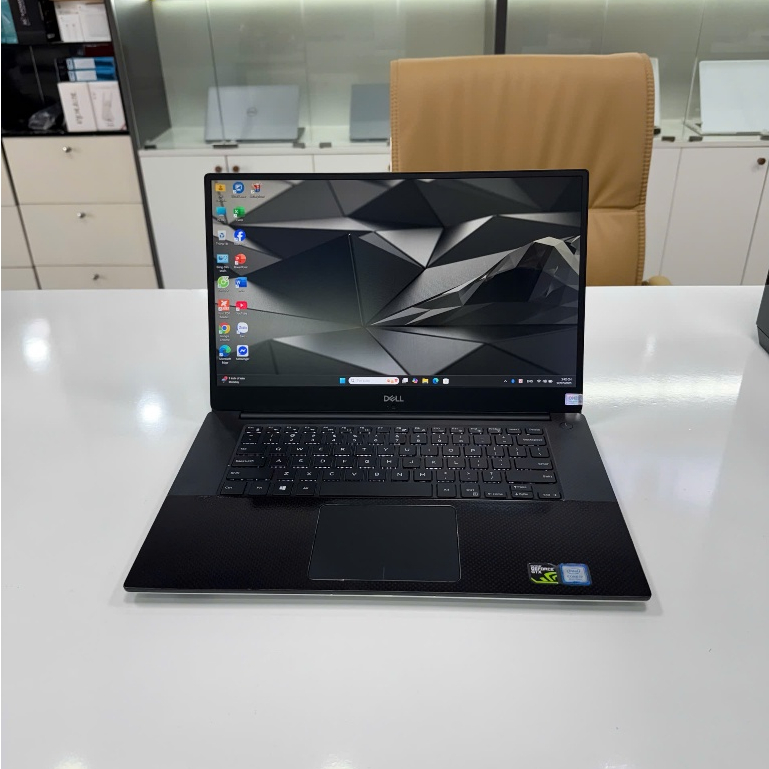 Máy Trạm Dell Precision 5530 Core i7 8850H/ Ram 32Gb/ SSD Mvme 512Gb/ Quadro T1000/ 15.6'' IPS FHD.