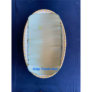 Chiếu lót lớn